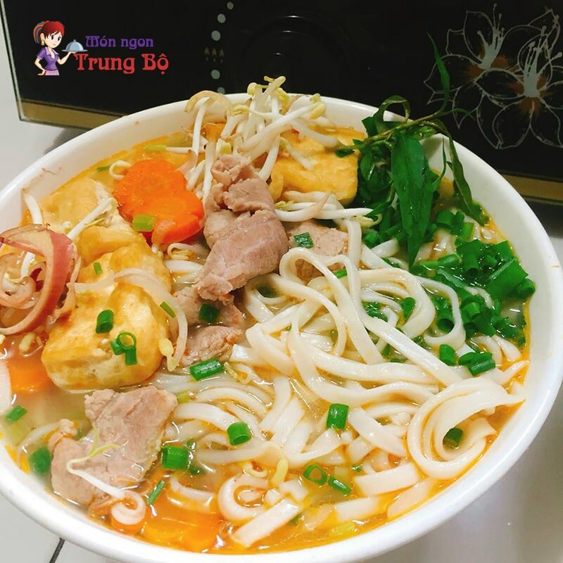 Địa chỉ bán bánh canh ngon ở Huế