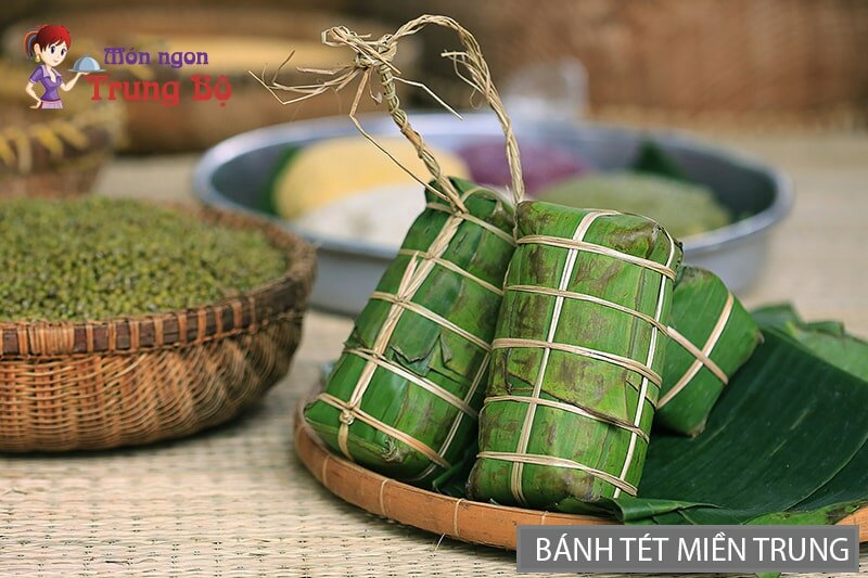 Bánh tét miền Trung