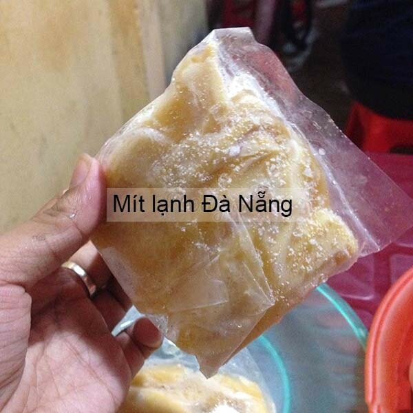 Những món ăn vặt ngon ở đường phố Đà Nẵng không thể bỏ qua