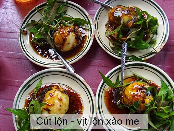 Những món ăn vặt ngon ở đường phố Đà Nẵng không thể bỏ qua