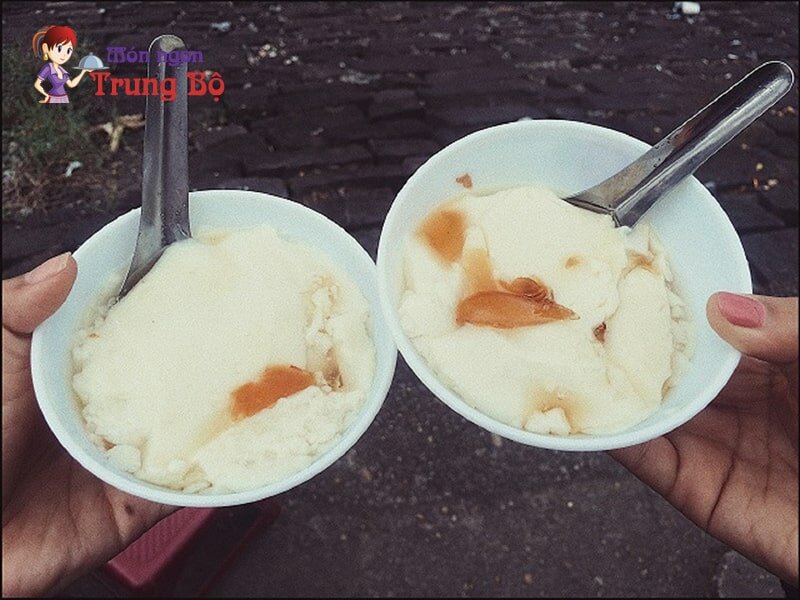 Đậu hũ Huế khá giống với món tào phớ ở miền Bắc