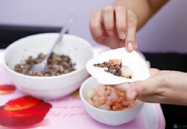 Cách làm bánh bột lọc Quảng Bình và bánh xèo Quảng Bình 4 Cách làm bánh bột lọc Quảng Bình và bánh xèo Quảng Bình