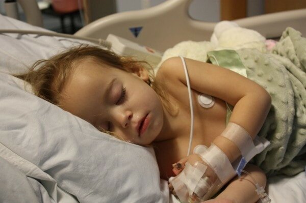 Tự gây thương tích hay tự sát là dấu hiệu nguy hiểm của bệnh tâm thần ở trẻ dấu hiệu bệnh tâm thần ở trẻ 1