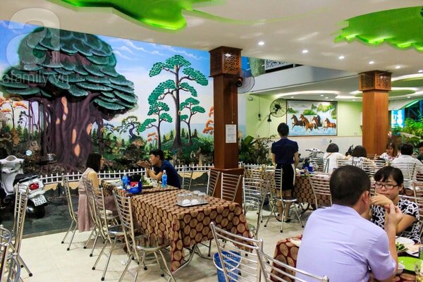 Tổng hợp các quán bánh tráng cuốn thịt heo đông khách nhất ở Đà Nẵng 1