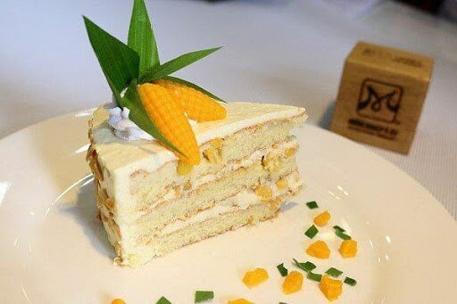 Miếng bánh bắp thơm ngon Miếng bánh bắp thơm ngon
