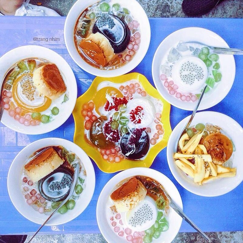 Các quán chè đặc sản Đà Nẵng tập trung ở các đường Trần Thái Tông, Hoàng Minh Giám, Trần Quốc Hoàn Hà Nội